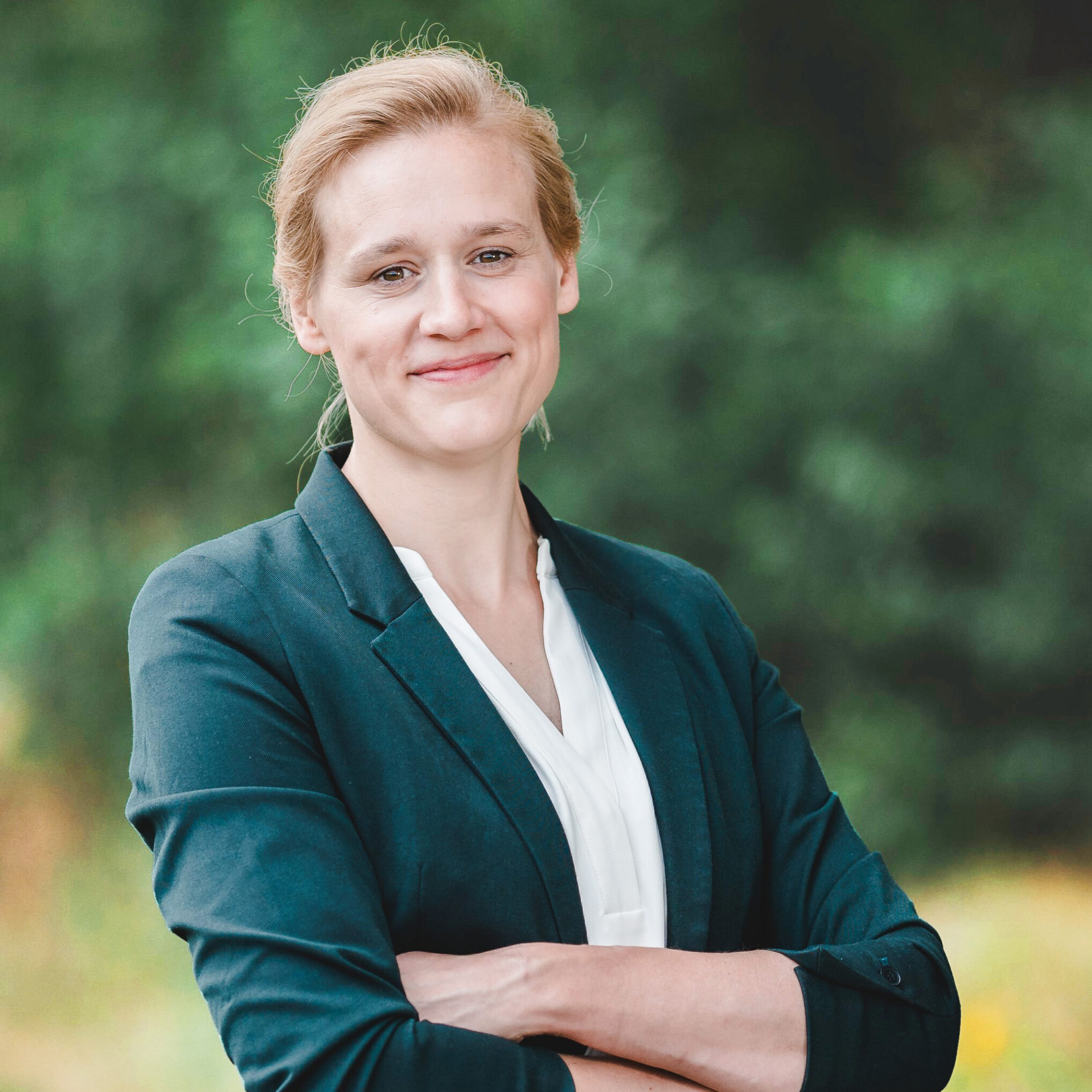 Dr. Sabine Buder